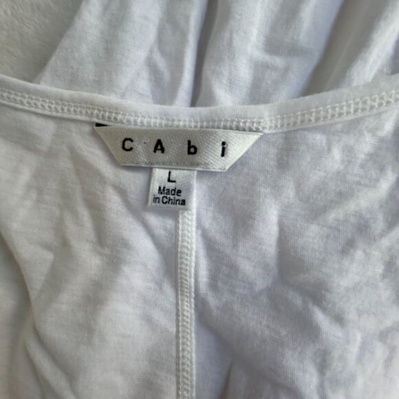 Cabi Womens Scoop Neck Sleeveless White Aztec Racerback Tank Top Large NWOT - Picture 3 of 8